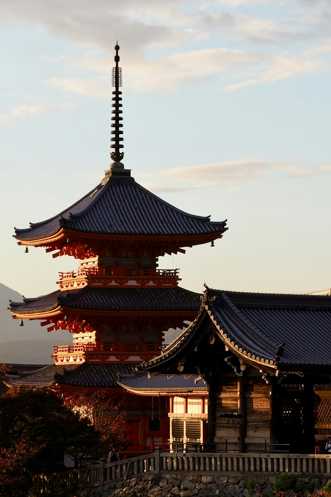 The five-story Yasaka Pagoda rising above Higashiyama's rooftops
