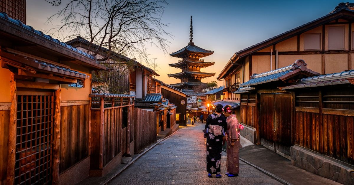 "Kyoto vs Osaka: Which City Should You Visit?"
