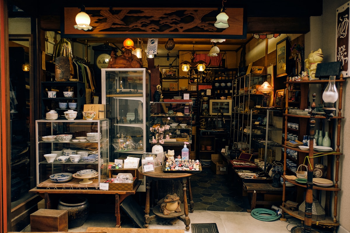 Kyoto's Best Flea Markets: A Treasure Hunter's Guide