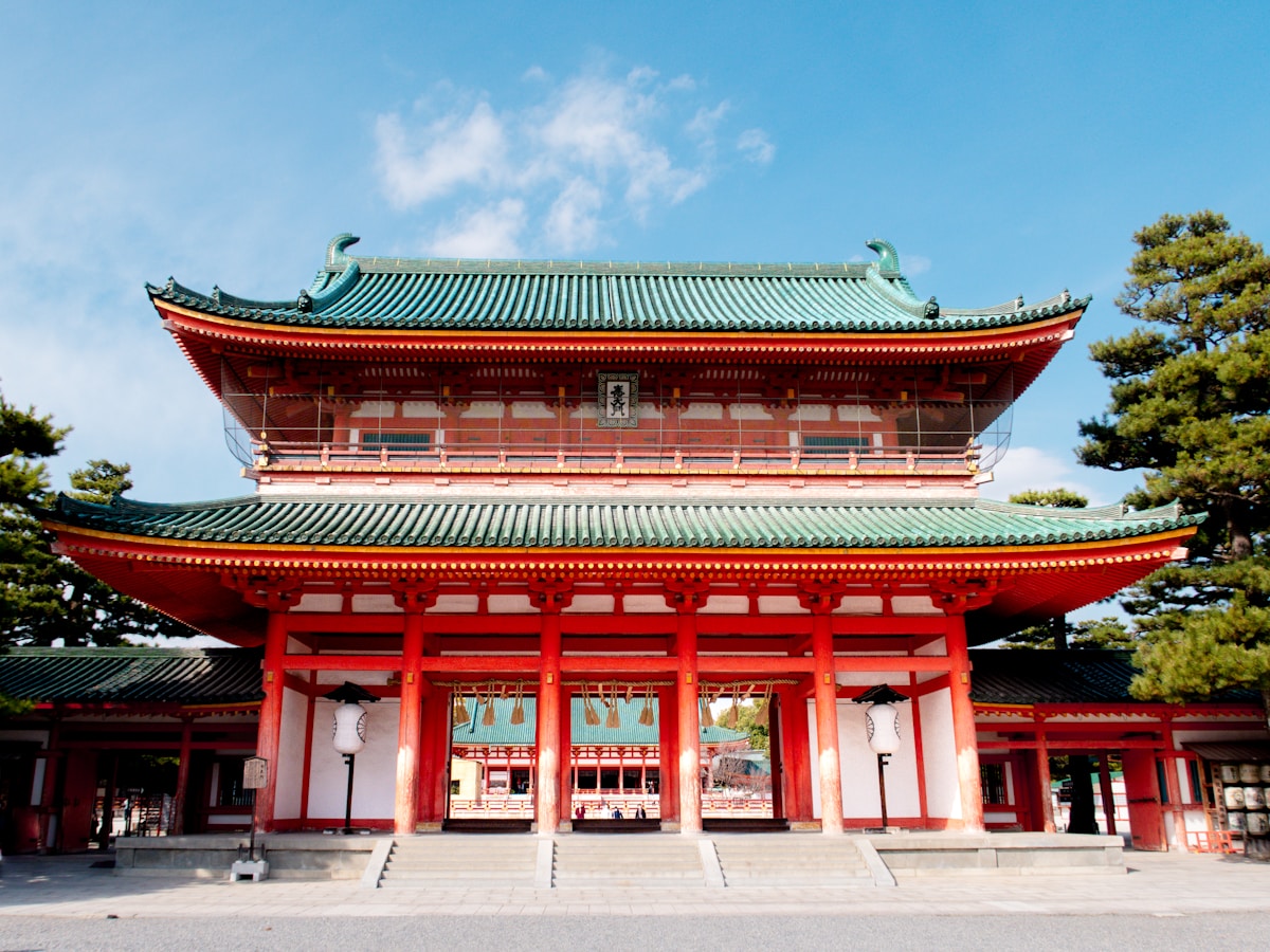 Heian Shrine: Kyoto's Vermilion Giant and Its Secret Stroll Garden